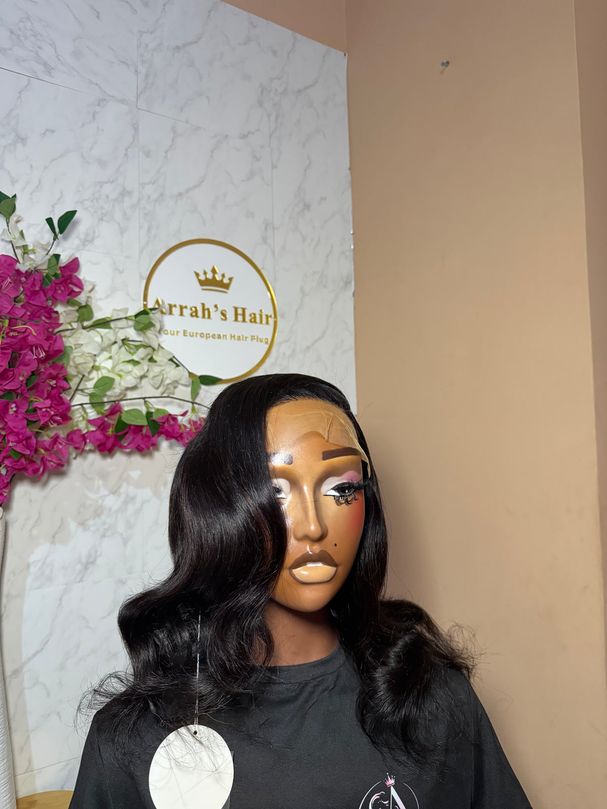 16” Black Bouncy Wig